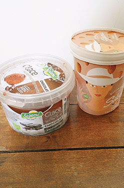 J’ai testé pour vous : une glace chocolat végane et un sorbet au lait d’amandes bio