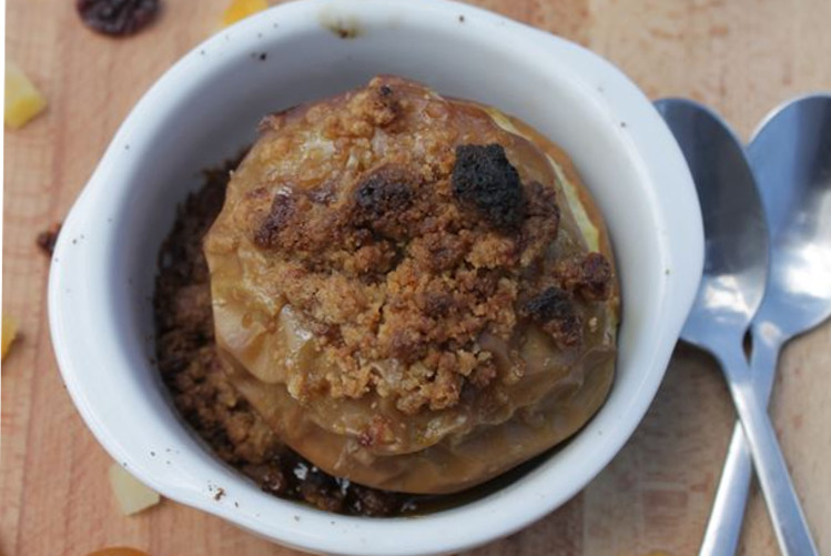 Crumble aux fruits secs et à la gelée de pommes