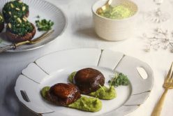 Champignons fourrés au pesto d’épinards et sa purée de brocolis