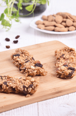 Barres diététiques aux raisins secs et amandes