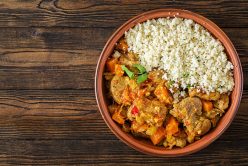 Tajine d’agneau à la courge et aux carottes