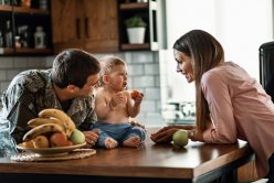 Quand introduire les fruits dans l’alimentation de bébé ?