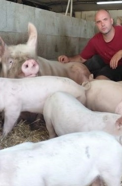 TÉMOIGNAGE D&rsquo;ÉLEVEUR : Jérémy, éleveur de porc chez Erca Bio